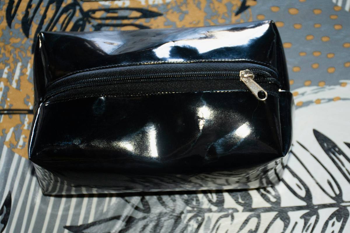 Essential Cosmetic Bag: 7 Proven Tips to Avoid Costly Packing Mistakes