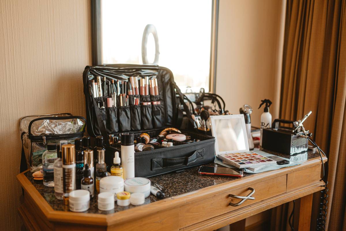 Makeup Storage Organization: 7 Proven Tips to Avoid Chaotic Counter Clutter